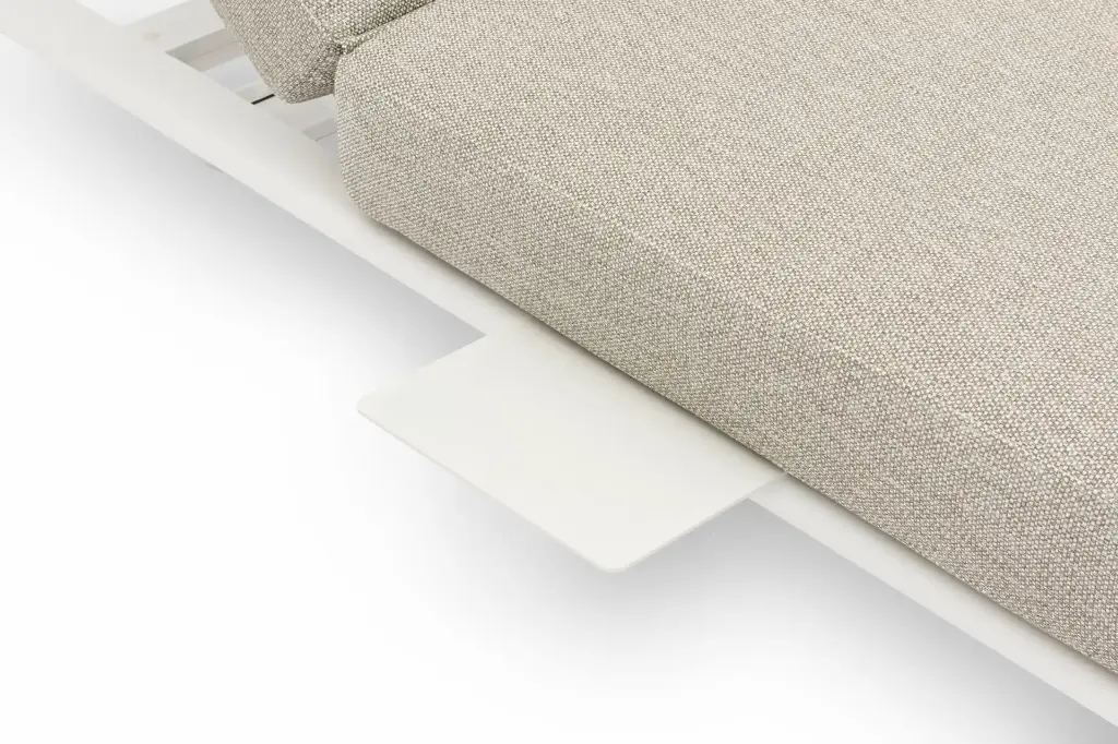 stay_flex_fly_side_table_3.webp
